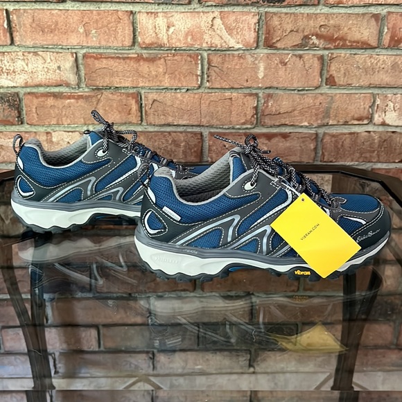 New size 8.5 Eddie Bauer Lukla Pro Waterproof Lightweight Hiker - Picture 1 of 11